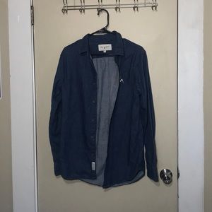 Men’s button-up denim shirt